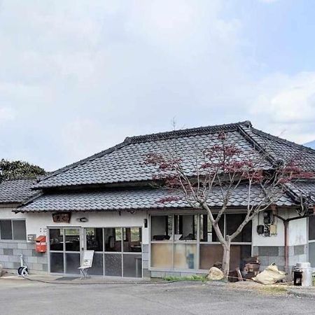 Villa 天空cafe寿ぐ Yufu Esterno foto